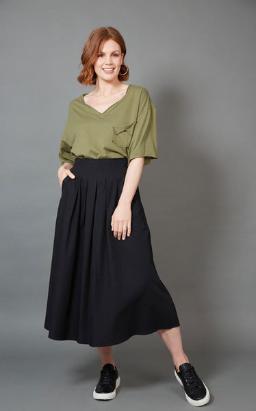 Eb & Ive - Studio Pleat Skirt | Ebony