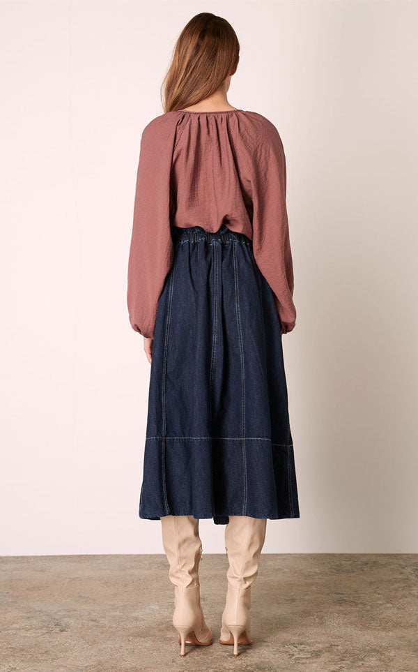 ESMAEE - IRENA V-NECK BLOUSE - CHESTNUT
