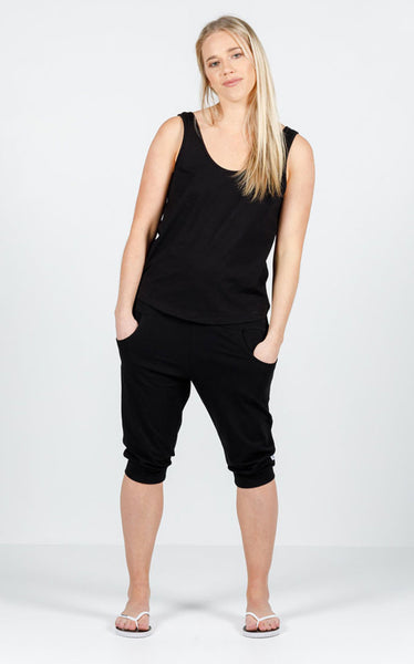 Homelee - 3/4 Apartment Pants | Black on Black X