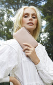 status dusty pink