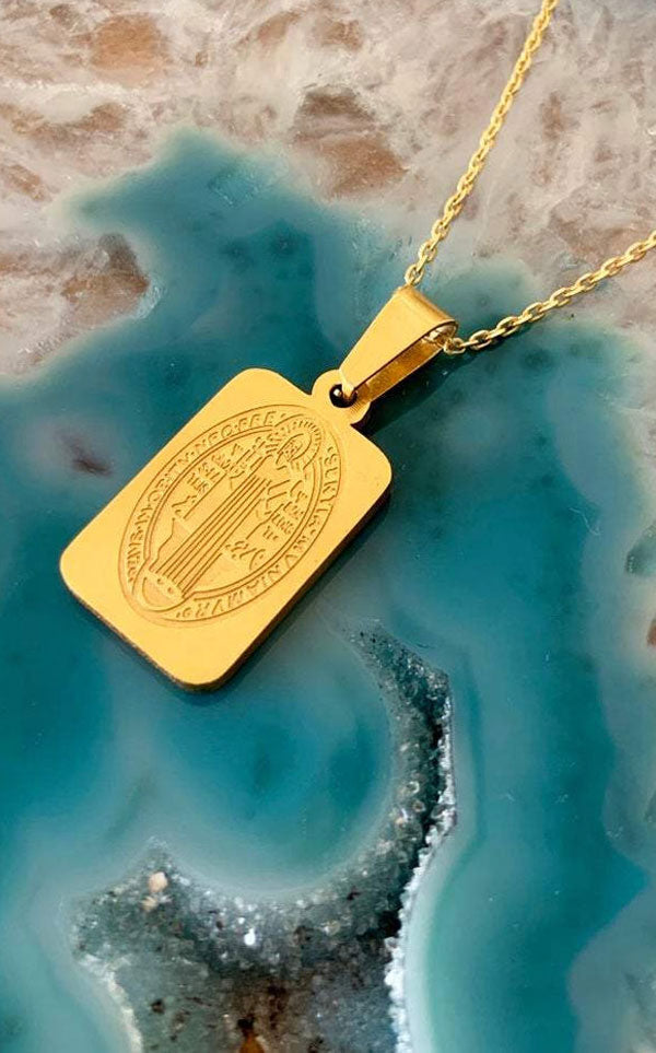 Lindi Kingi + Kelly - Saint Necklace (Rectangle) | Gold