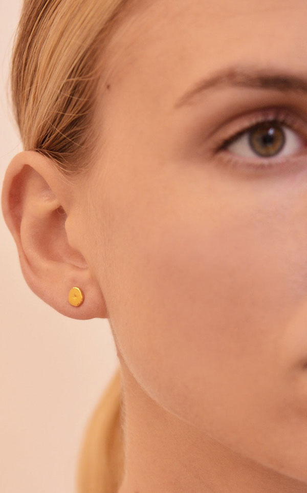 Linda Tahija - VEGA STUD EARRINGS Rose Gold
